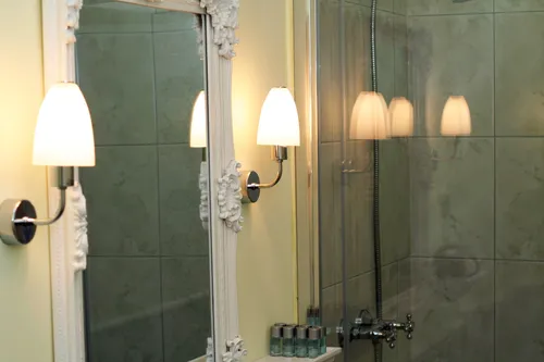 Premium Triple Room 34 - Photo 8