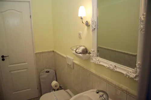 Premium Triple Room 34 - Photo 9